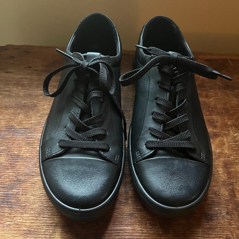 Brand New: ECCO Black Soft 7 Monochromatic 2.0 Sneaker, size 39/8